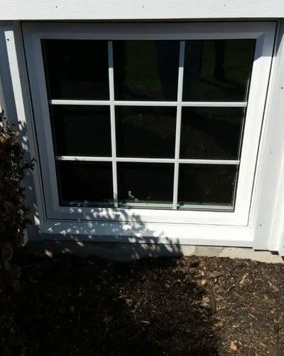 Window glass in Jamestown, NY