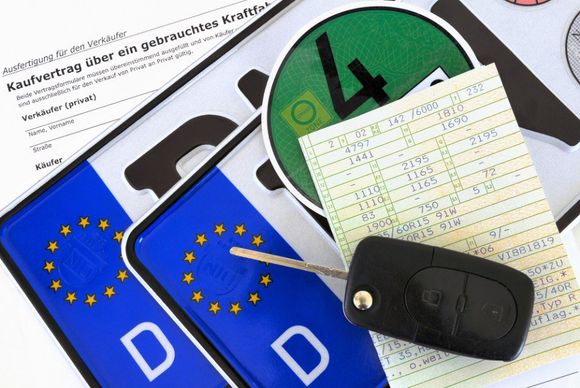 Chiave auto e targhe