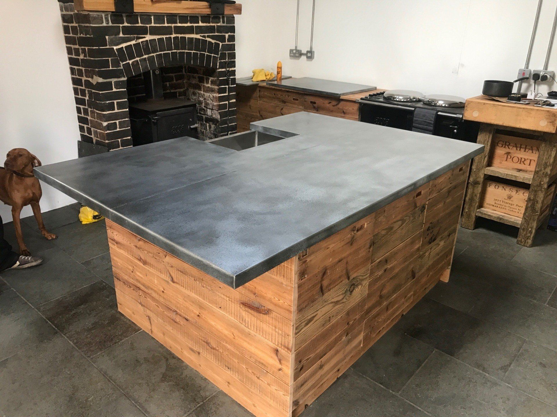 Zinc & Copper Worktops & Bartops Image 5