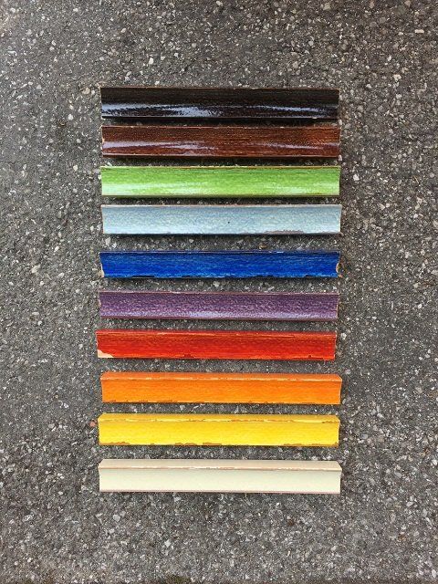 asta cornice colorata