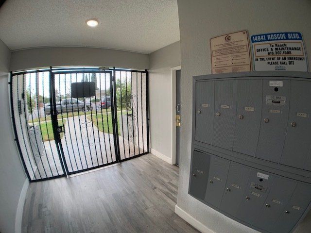 Roscoe Apartments