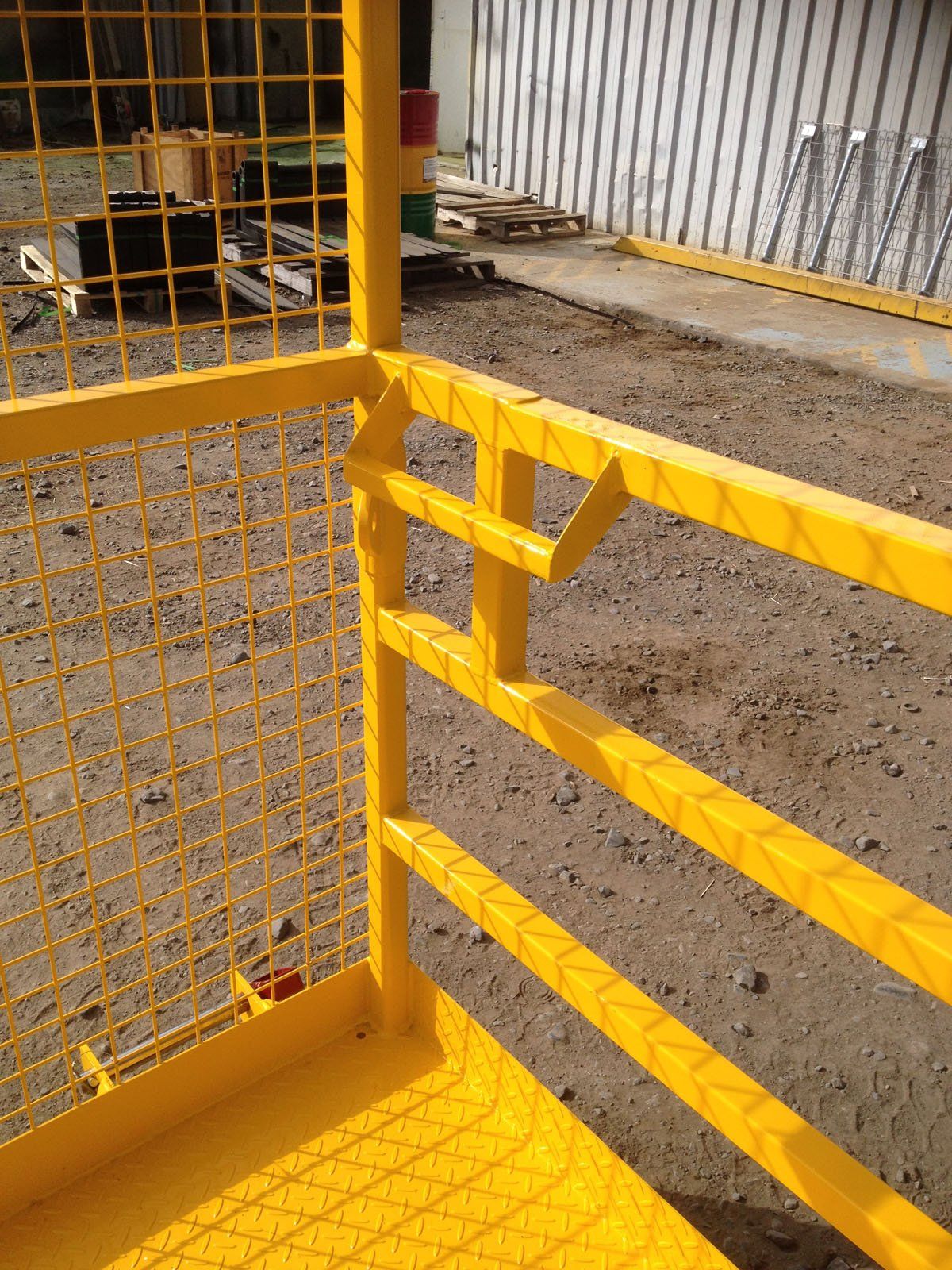 McCormack Industries forklift platform