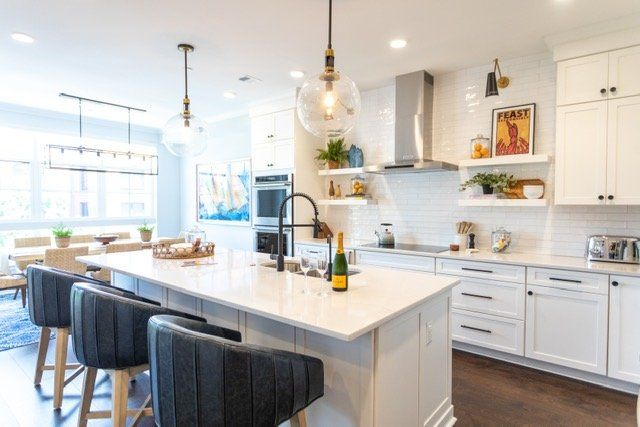 Take A Peek, interior photo 58