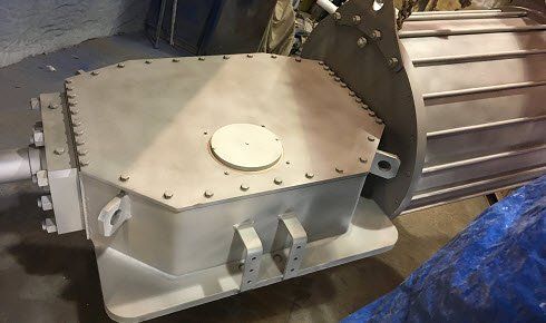 Powder coated heavy component