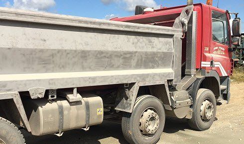 Lorry after sand blasting (picture)