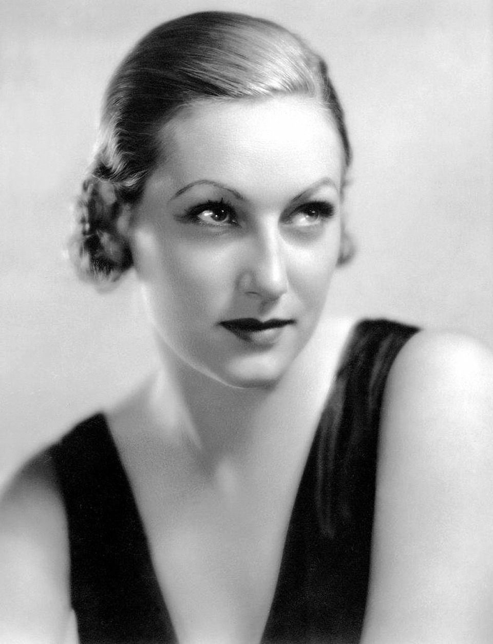 Tala Birell\