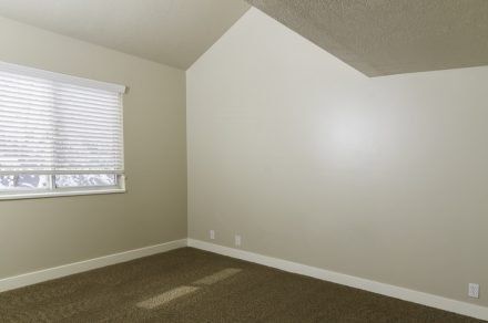 Vine Gate-Bedroom