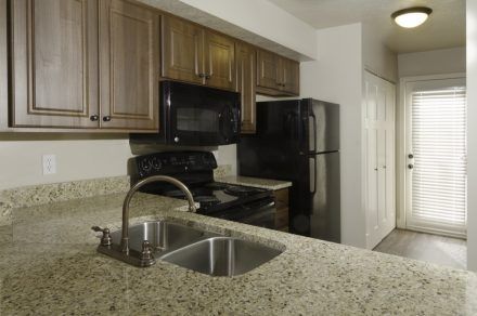 Vine Gate-Kitchen 5