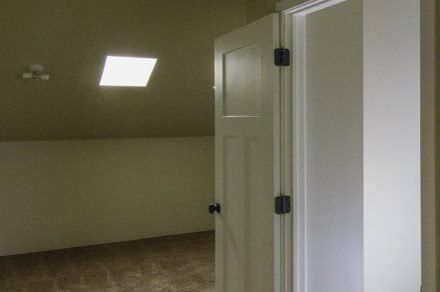 Vine Gate-Loft