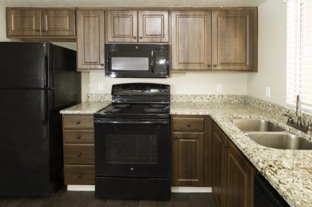Vine Gate-Kitchen Full 4