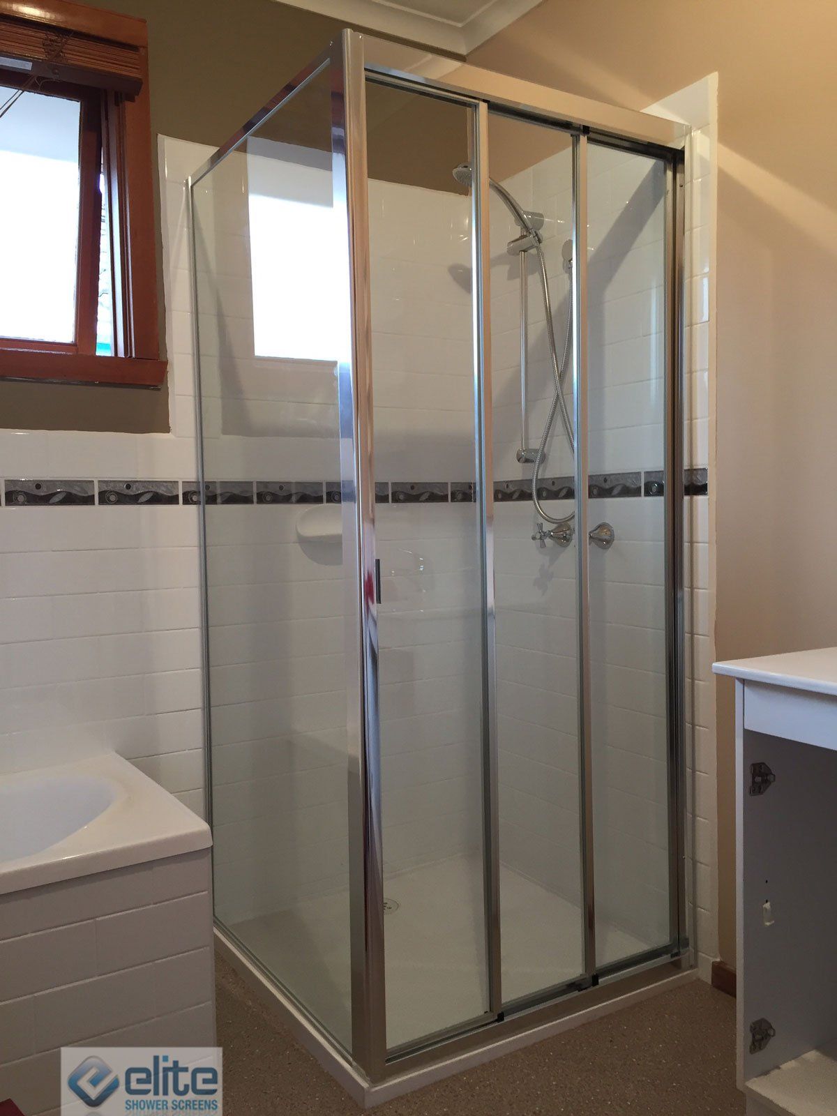 Fully Framed Sliding Shower Screens