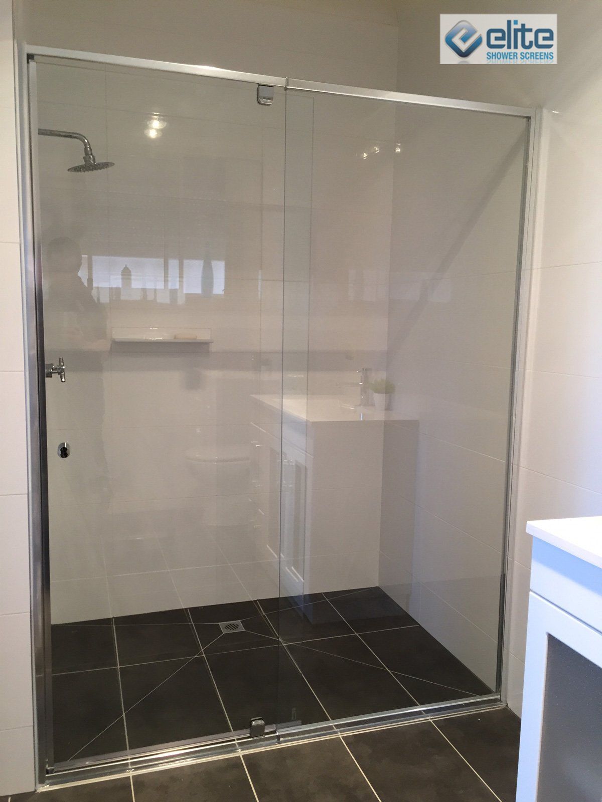 Optima Semi Framed Pivot Shower Screens