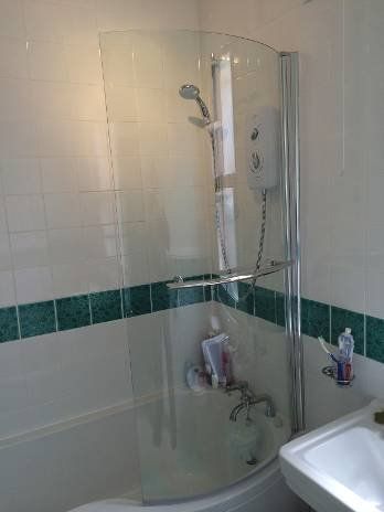 bathroom accessories