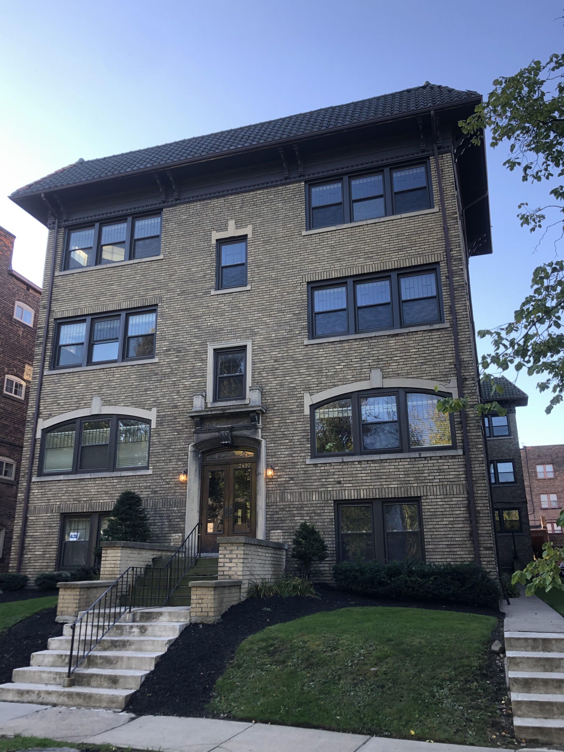 2492 Derbyshire, Cleveland Hts, OH