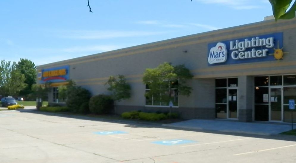 23800 COMMERCE PARK