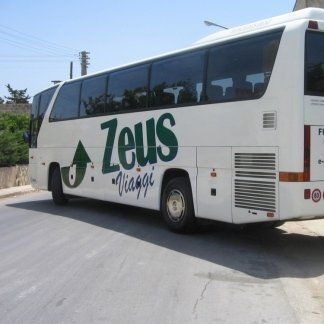 pullman dell'agenzia di viaggi