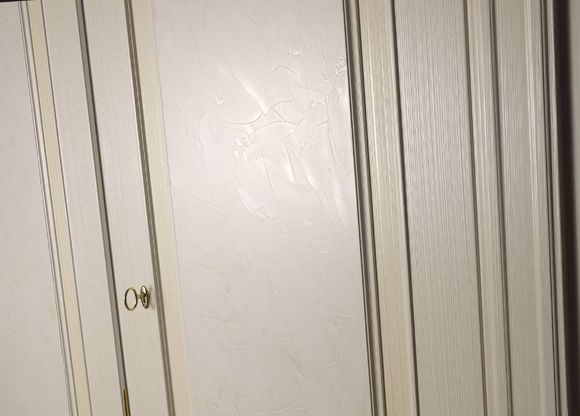 wardrobe for couple detail