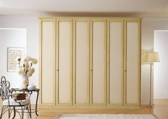 Olimpia closet