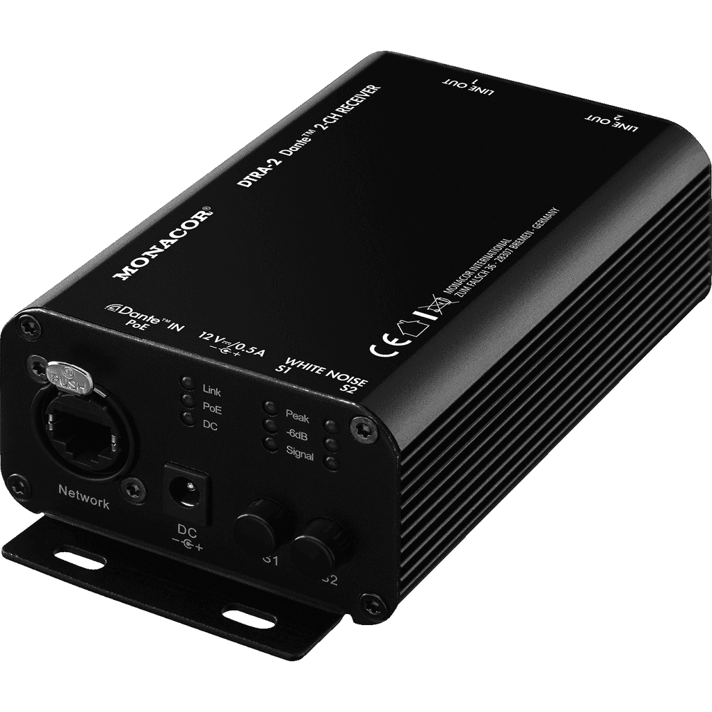 A black box with the word ce on it