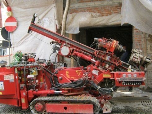 scavi pozzo artesiano interno