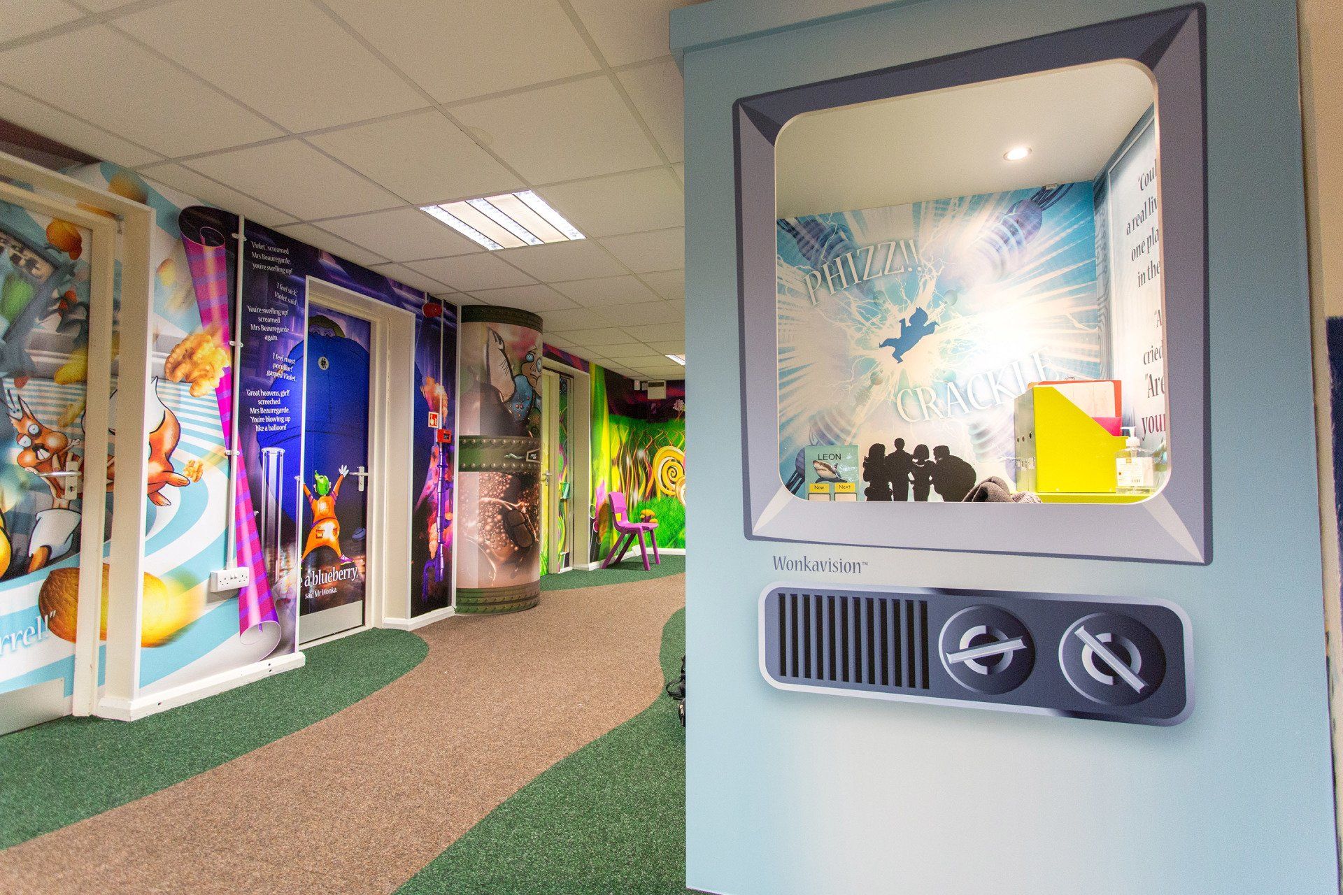 mike teevee wallscape design