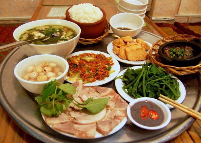 Loan's Authentic Vietnamese Bistro 1