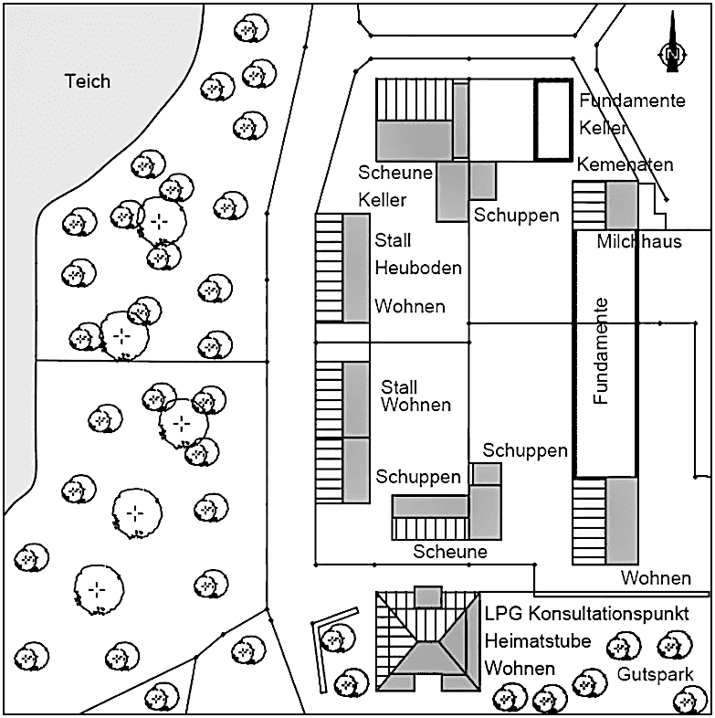 Rittergut Adlershof Umweltzentrum Oberlauterbach Vogtland NUZ - Abb. 9a Zerteilter Gutshof mit Resten historischer Gebäude um 1990 © Plan-Konzept und Ingenieurbüro Forner Rittergut Adlershof Umweltzentrum Oberlauterbach Vogtland NUZ - Abb. 9a Zerteilter Gutshof mit Resten historischer Gebäude um 1990 © Plan-Konzept und Ingenieurbüro Forner
