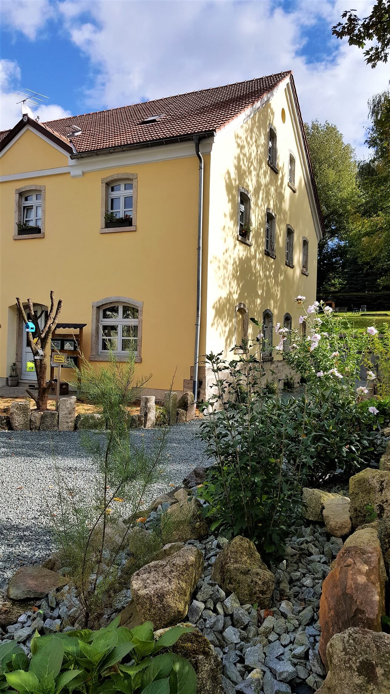 Rittergut Adlershof Umweltzentrum Oberlauterbach Vogtland NUZ - Gutsverwalterhaus © Jens Reiher
