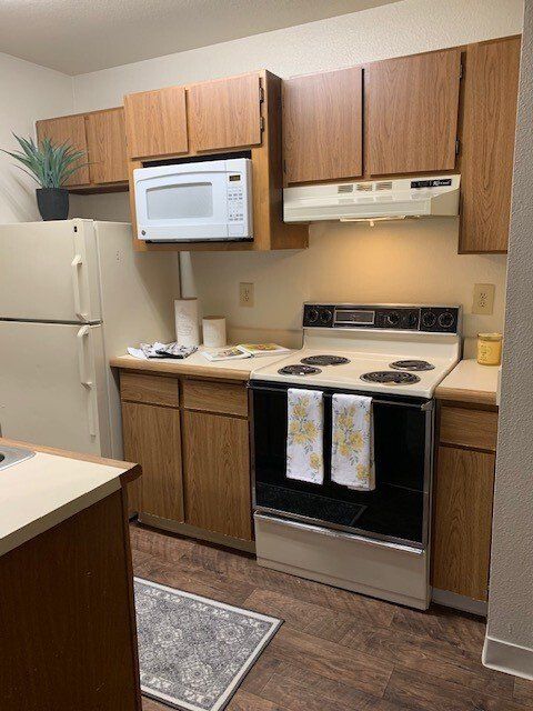 College Glen Apartments