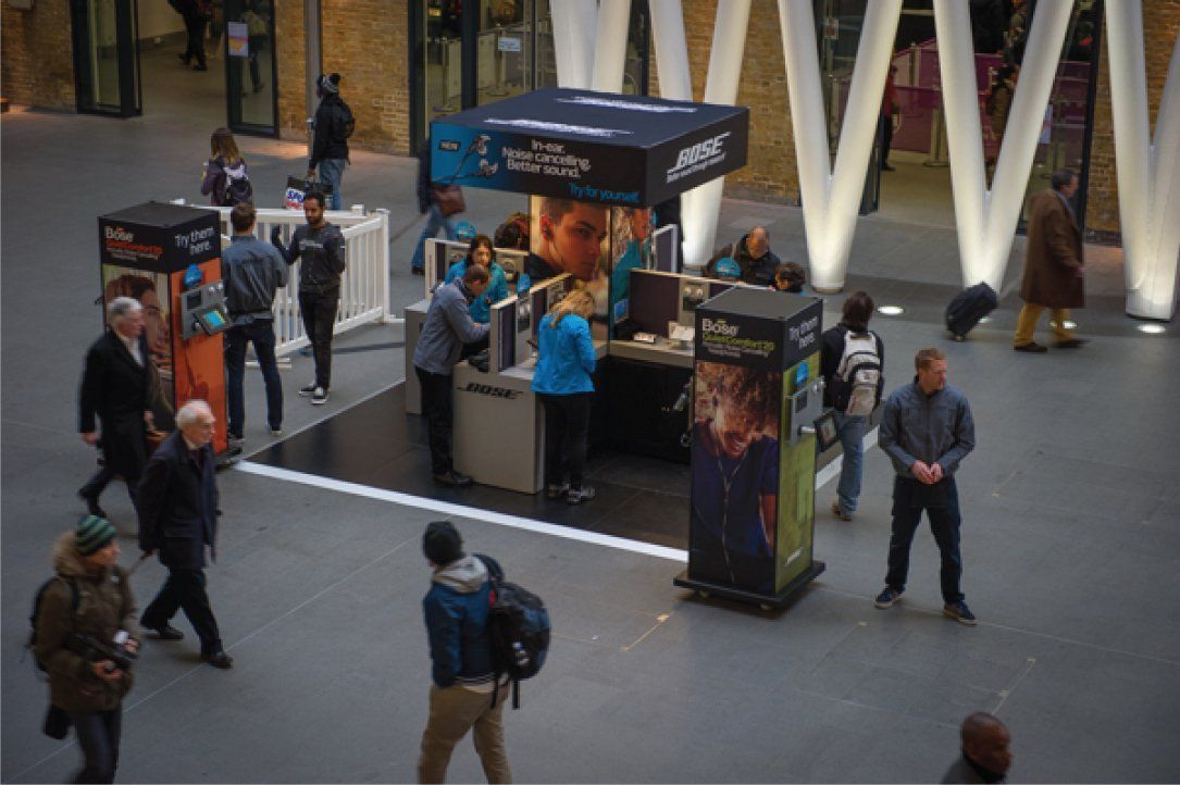 Flooring for experiential advertising booth