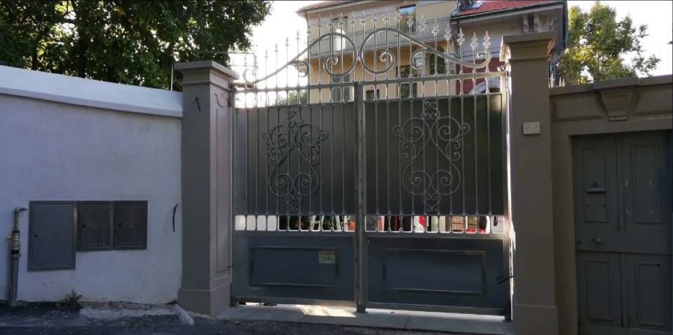 riparazione cancello in ferro