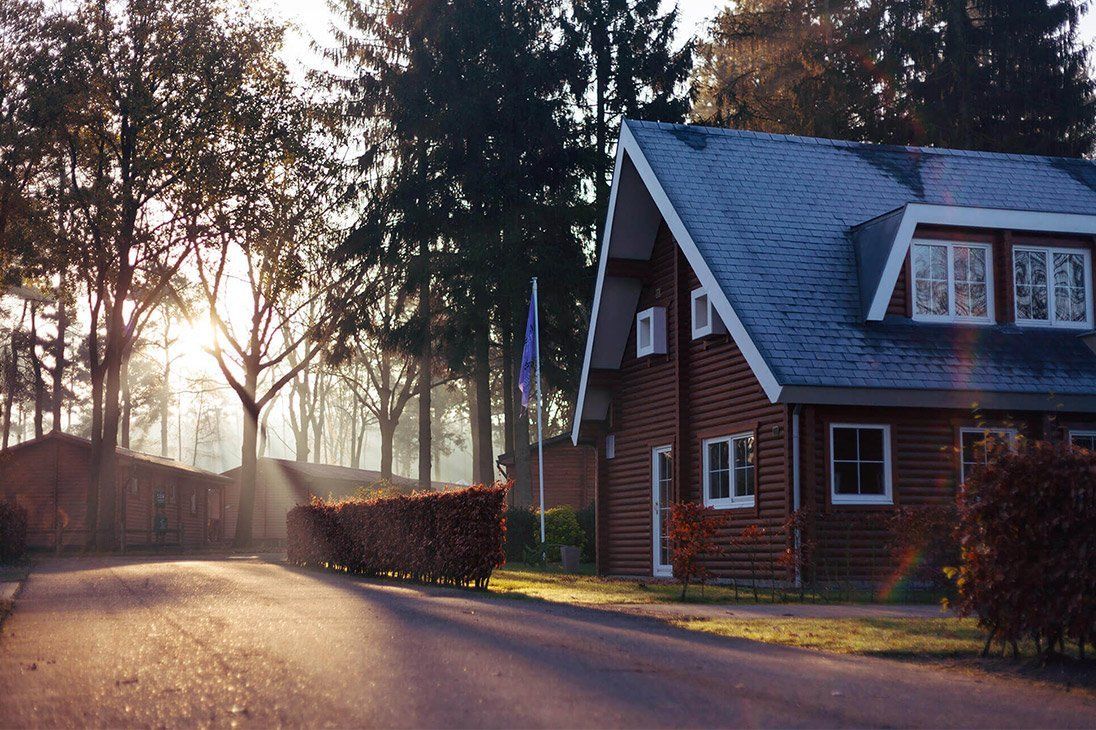Large House With Natural Lightnings