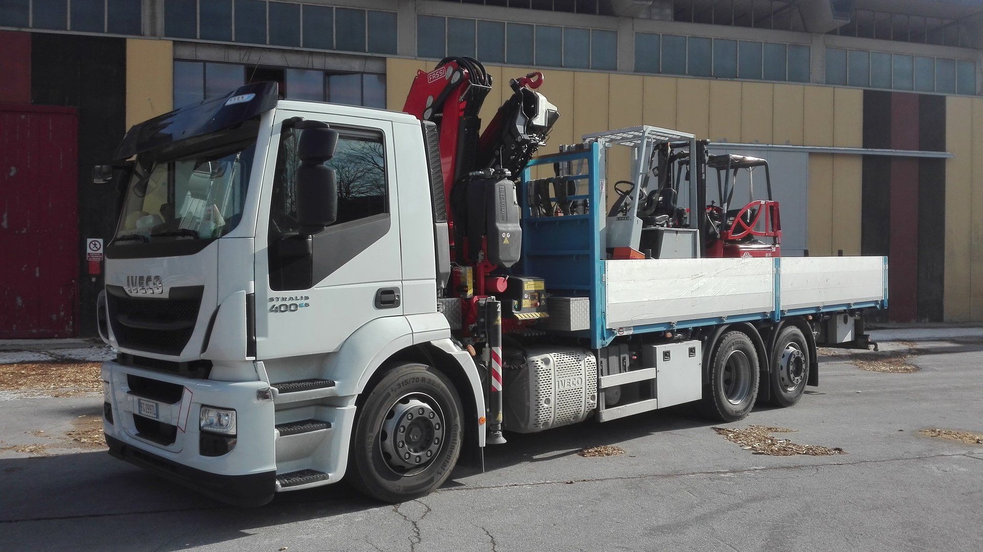 camion bianco