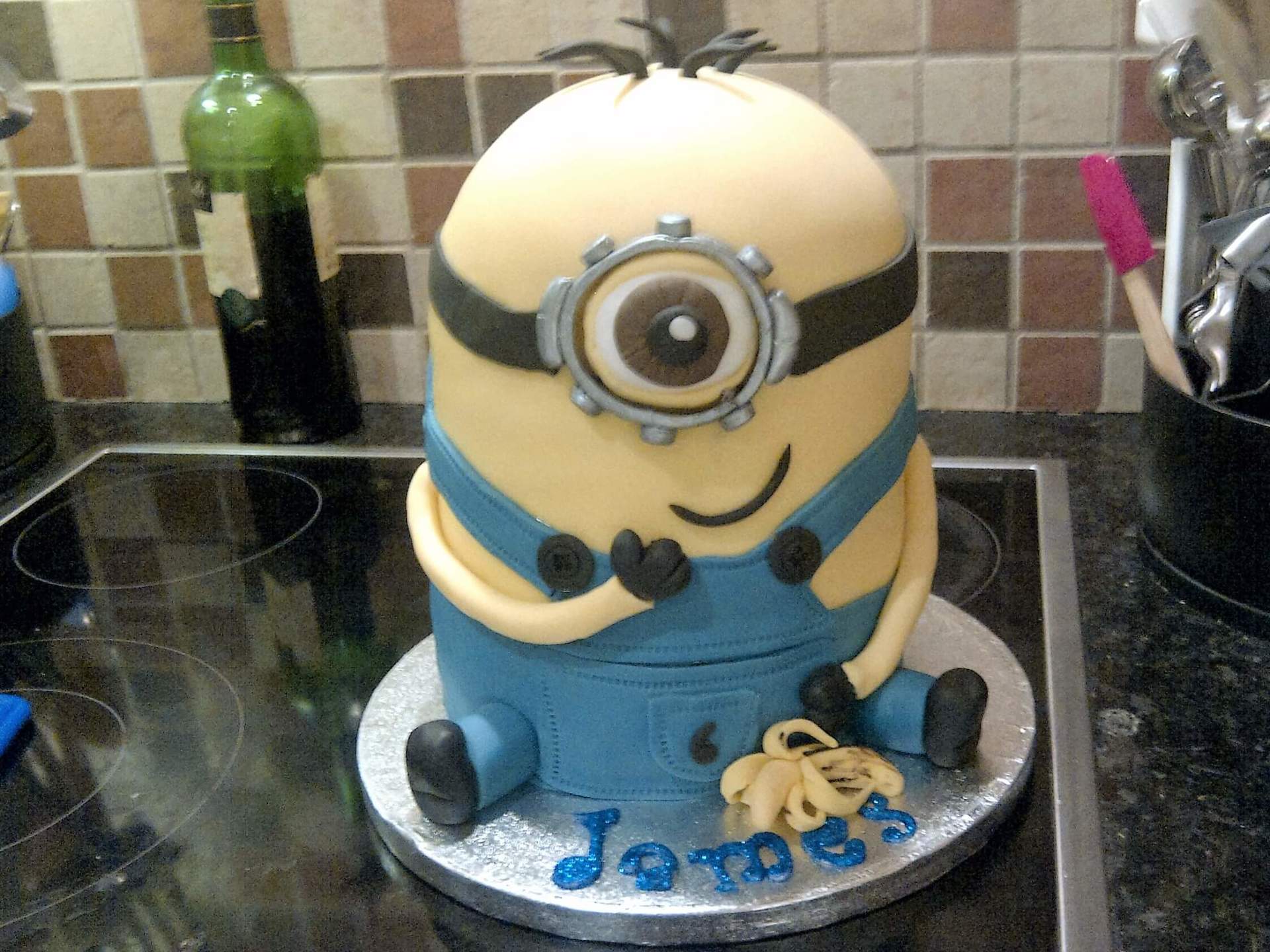 minions birthday cake