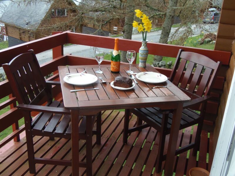 Galloway Lodges Red Kite Lodge Soak up the view with a drink or two