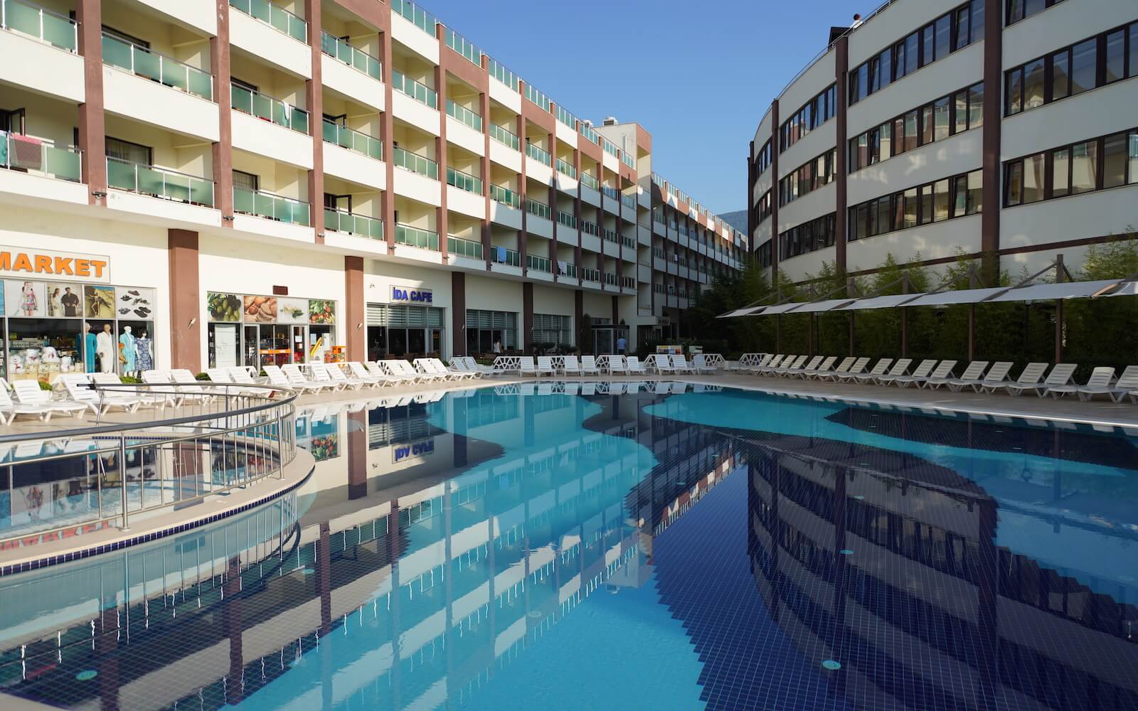 Hattuşa Thermal Kazdağları, pool