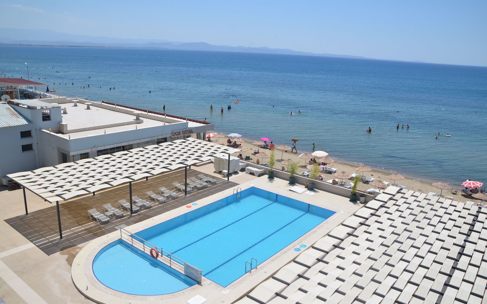 Hattuşa Beach, pool & beach 