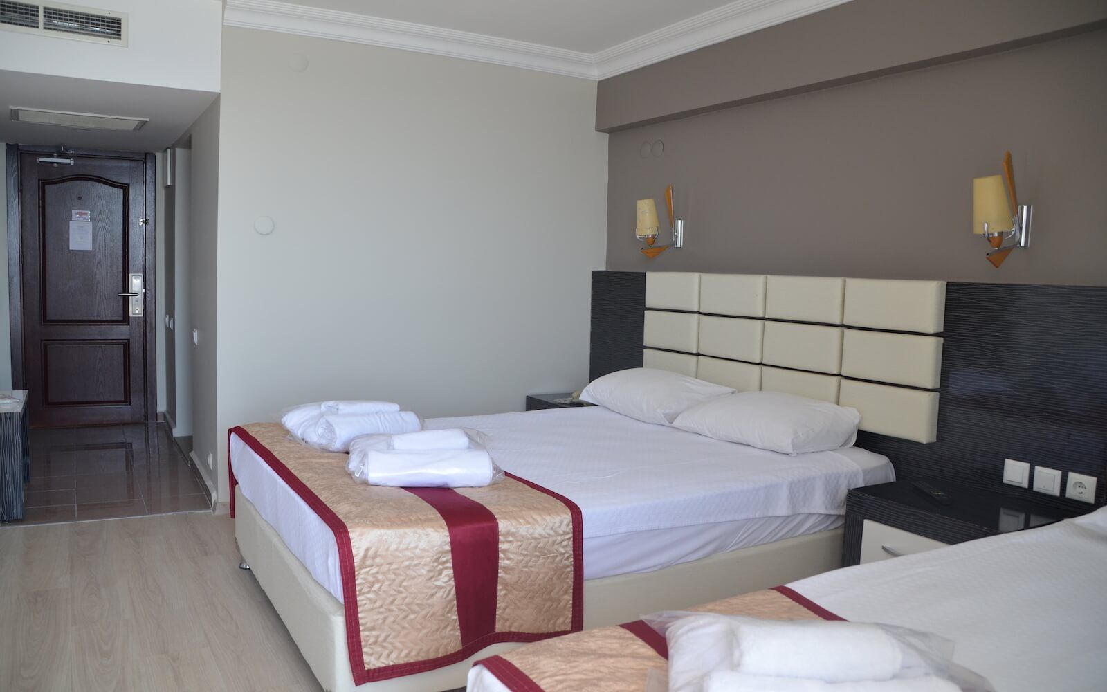 Hattuşa Beach, rooms