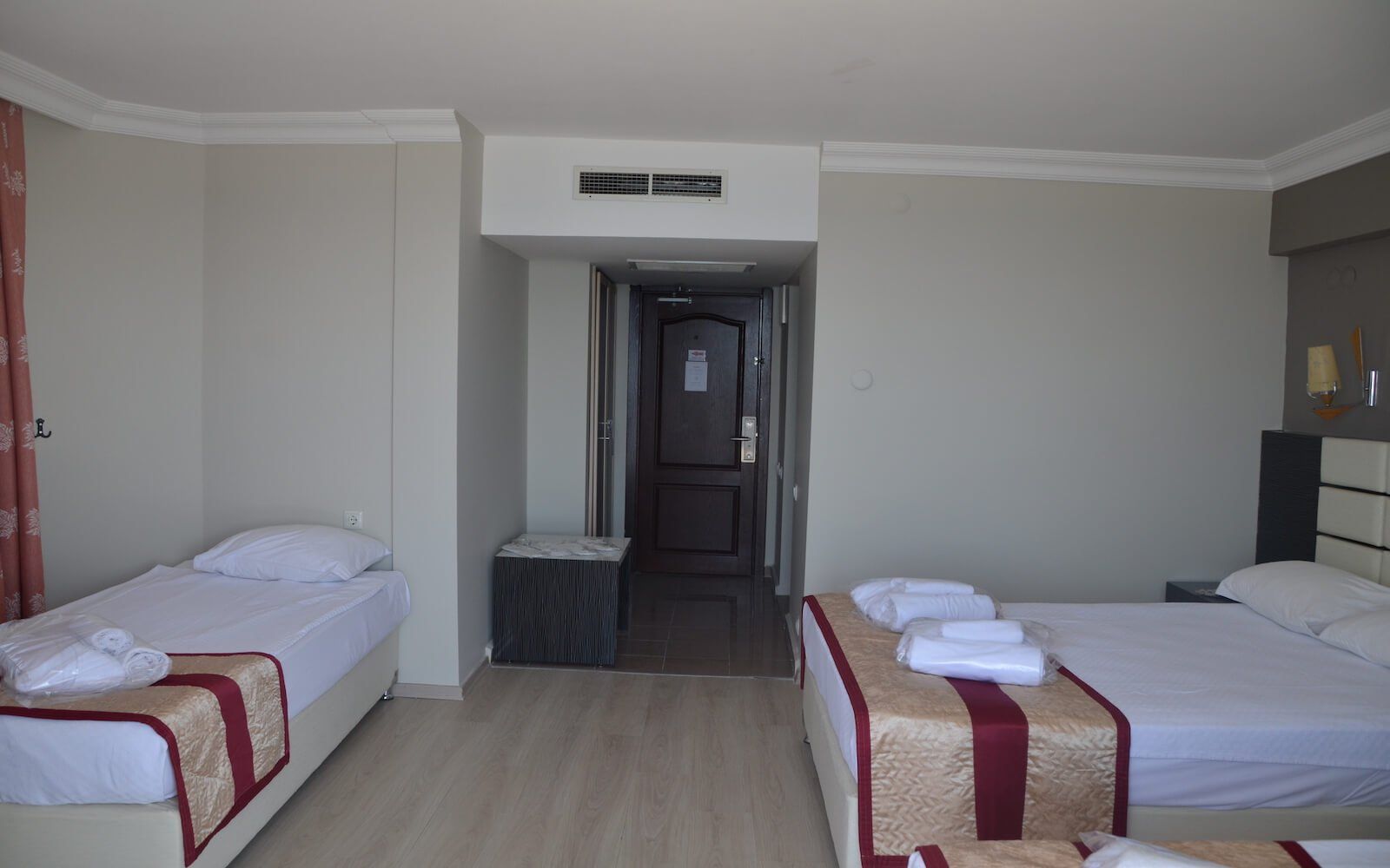 Hattuşa Beach, rooms