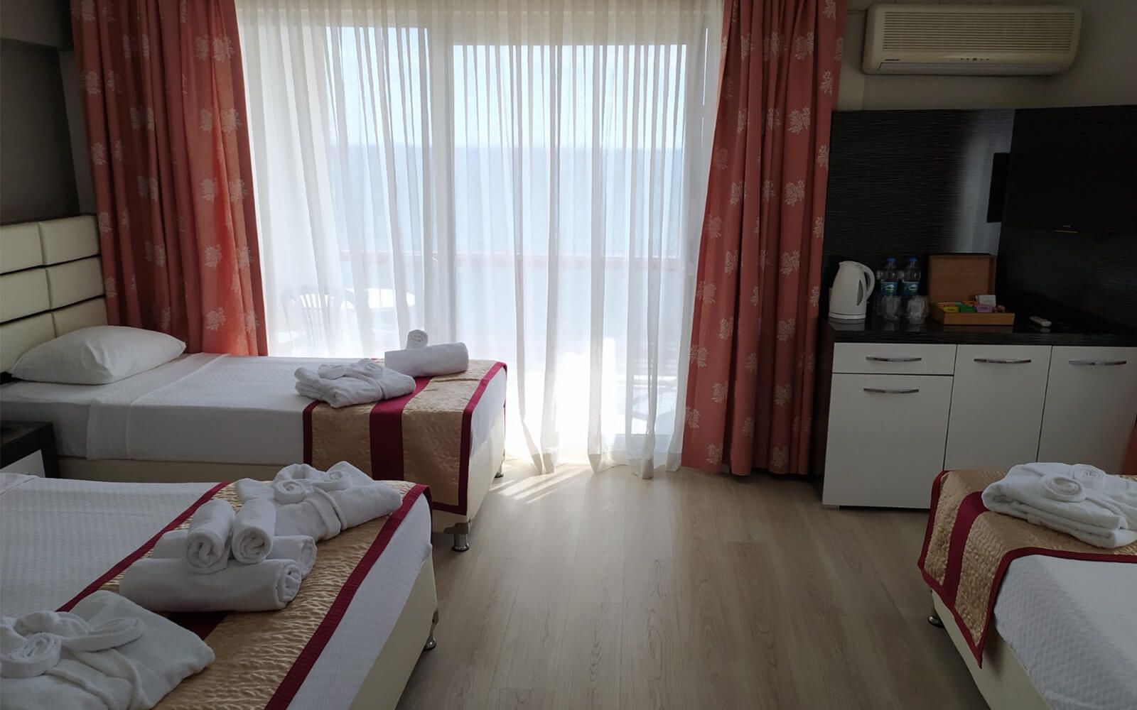 Hattuşa Beach, rooms