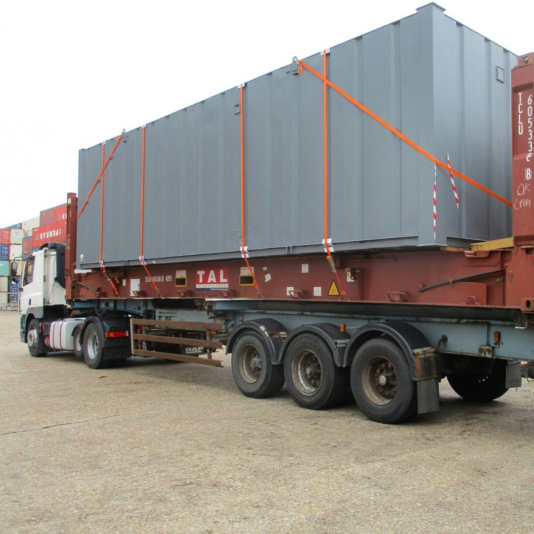 Science laboratory shipped to USA via a 40ft flat rack
