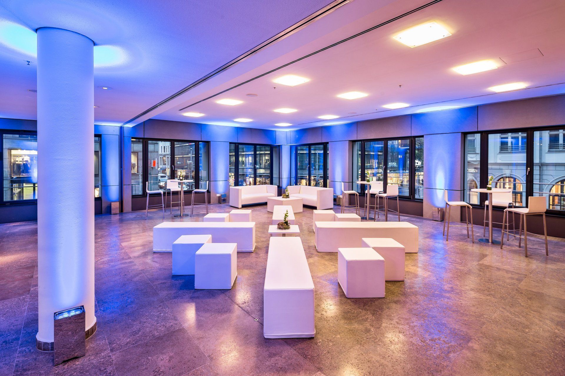 FLORIS Partner Location dbb forum Berlin