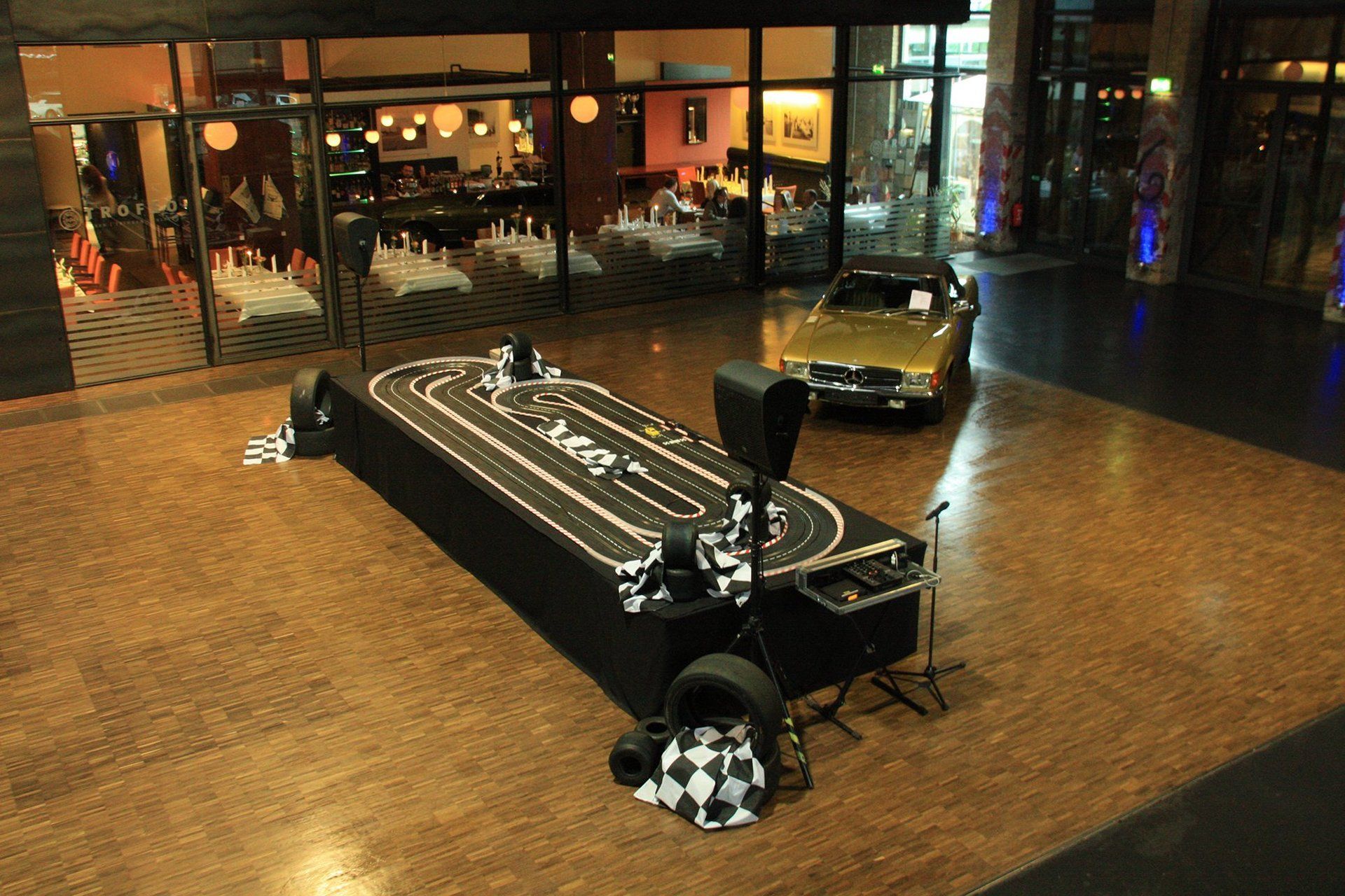 FLORIS Partner Location Classic Remise Berlin