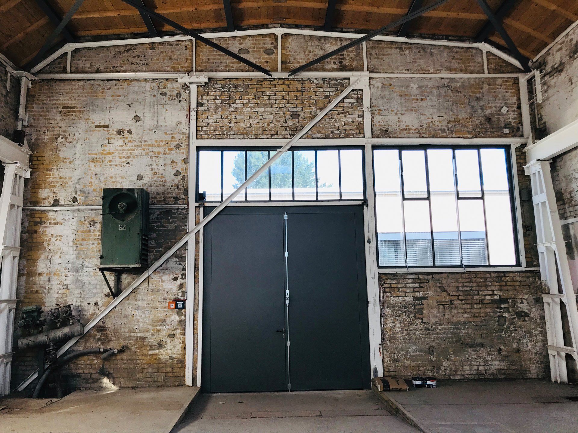 FLORIS-Location-Spreehalle