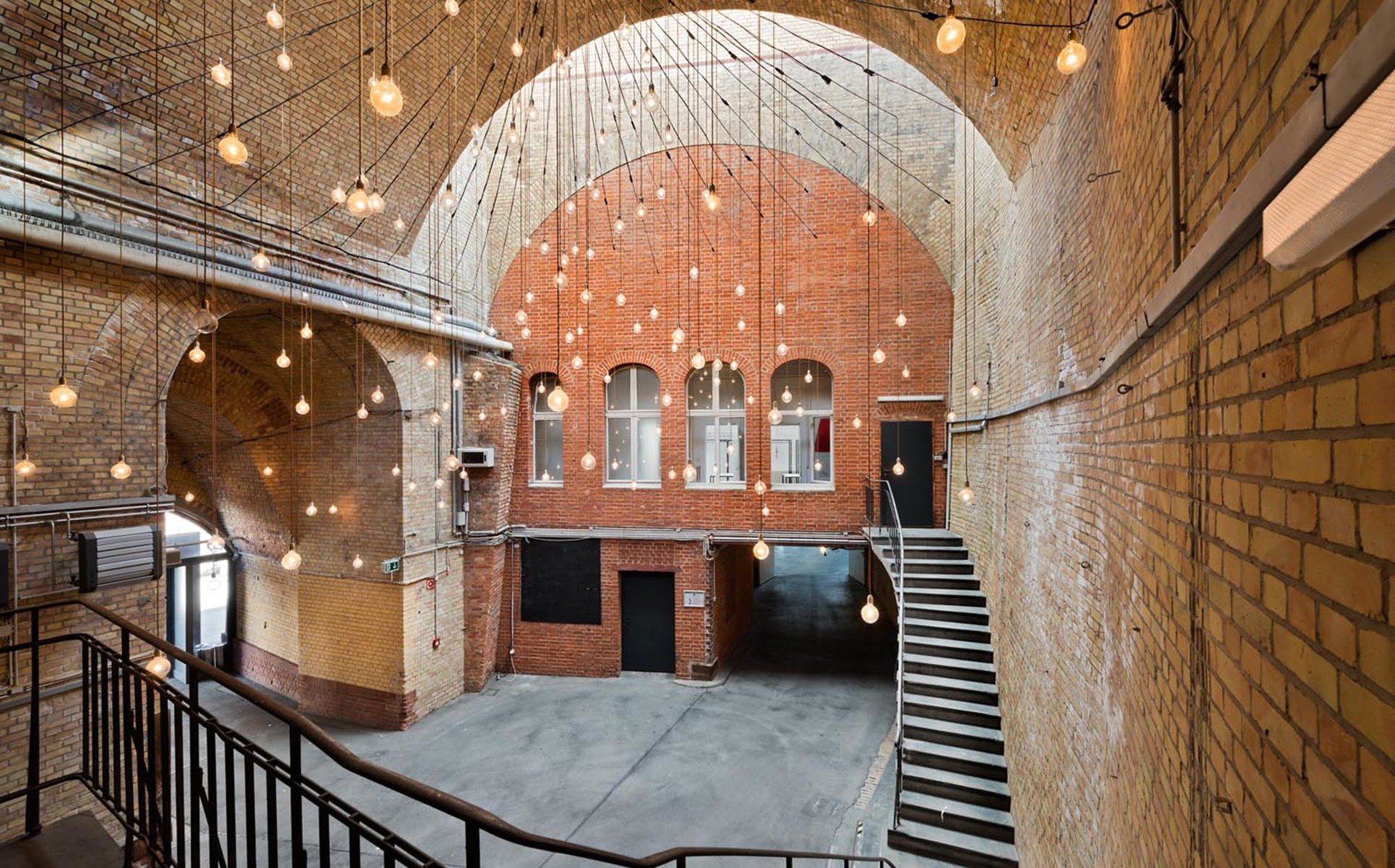 FLORIS Partner Location STATION Berlin