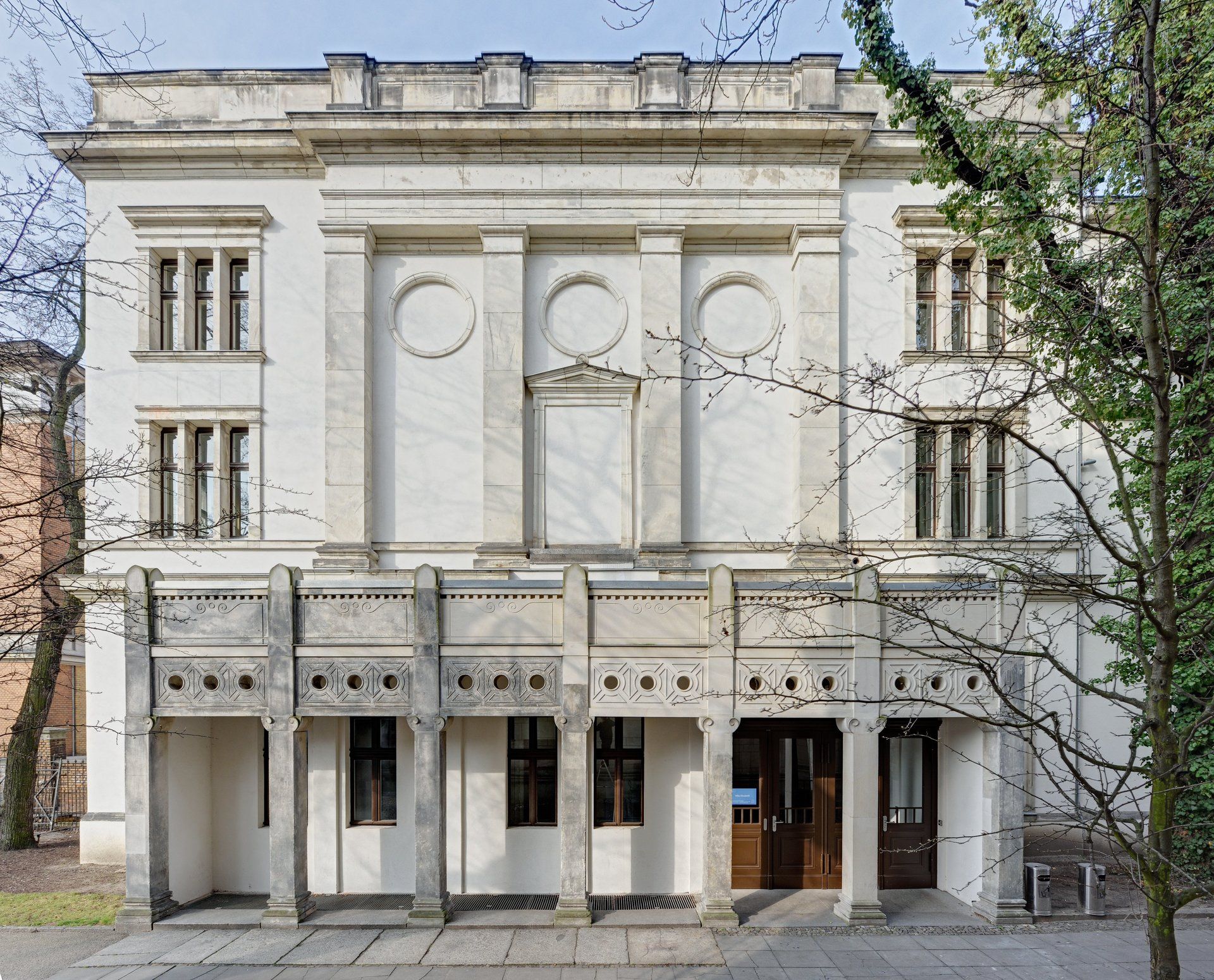 FLORIS Partner Location Villa Elisabeth Berlin