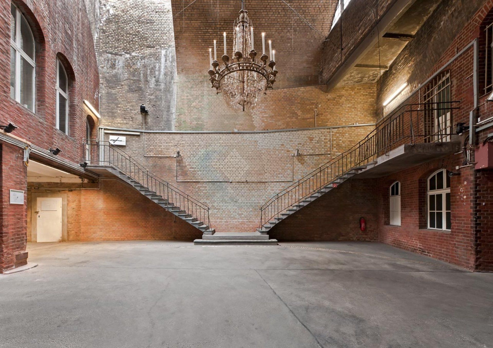 FLORIS Partner Location STATION Berlin
