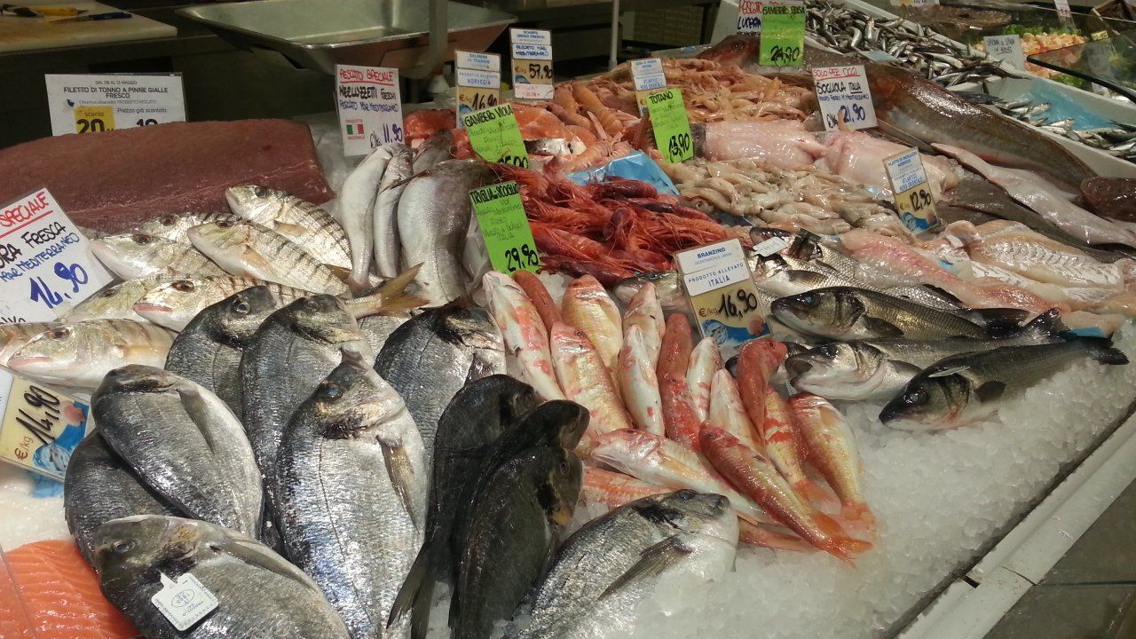 pesce crudo a Taranto
