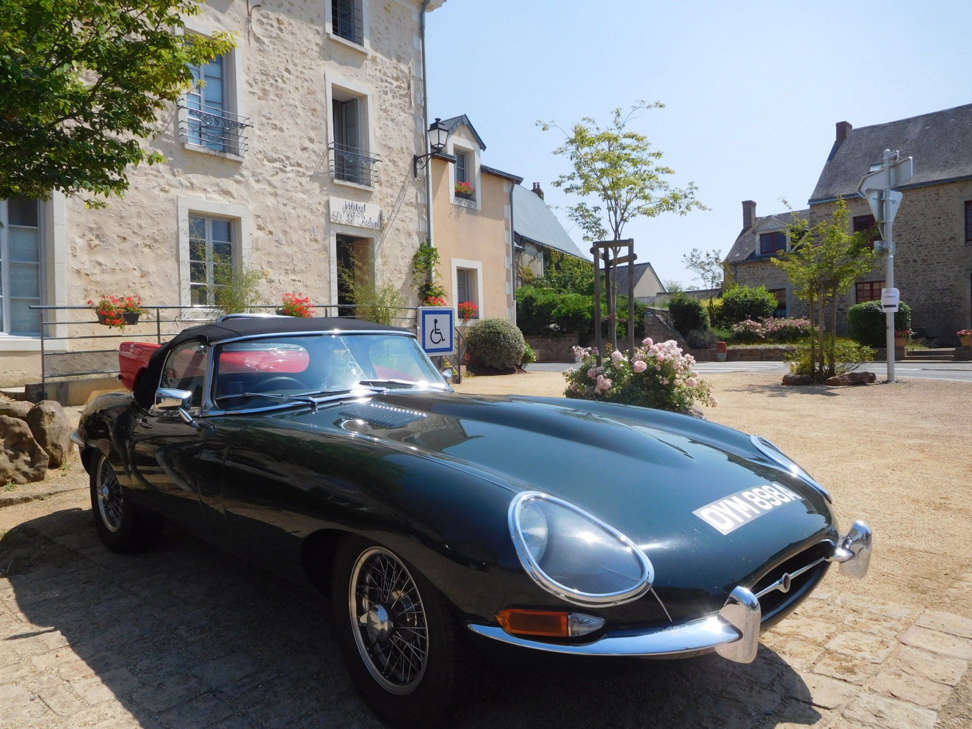 Hotel St Aubin Le Mans Classic Accommodation