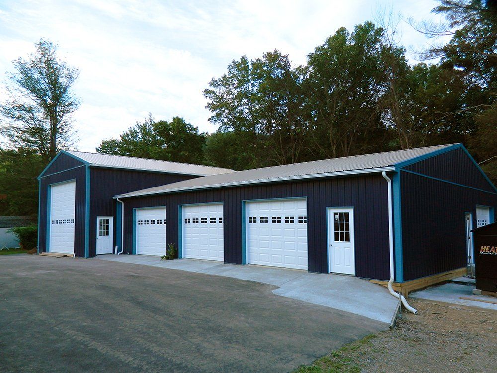 A large building with a lot of garage doors